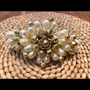 Vintage 90s Pearl Barrette Bridal Pearls Hair Accessory Barrette for Wedding